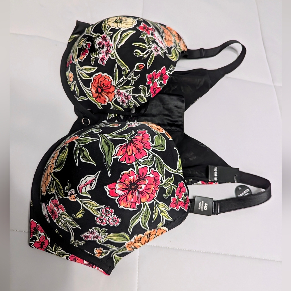Torrid pushup bra Brand New 44D Left Only - Picture 4 of 14